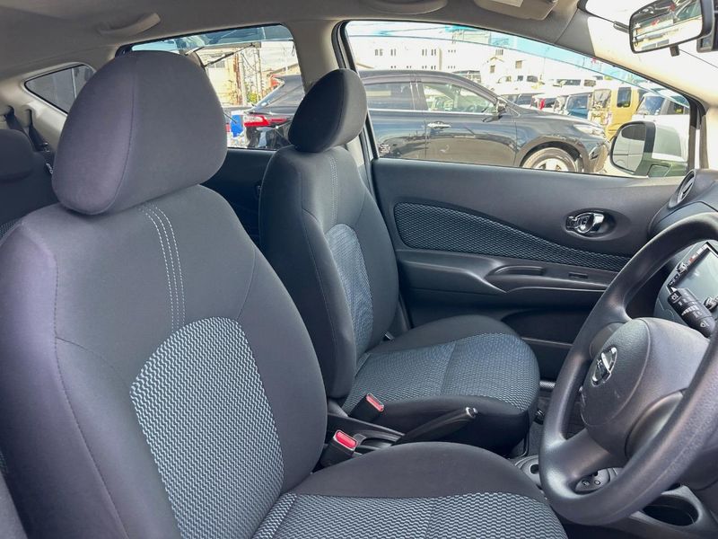 2013 Nissan Note DBA-E12 (UW-6a87c072af735)[20]