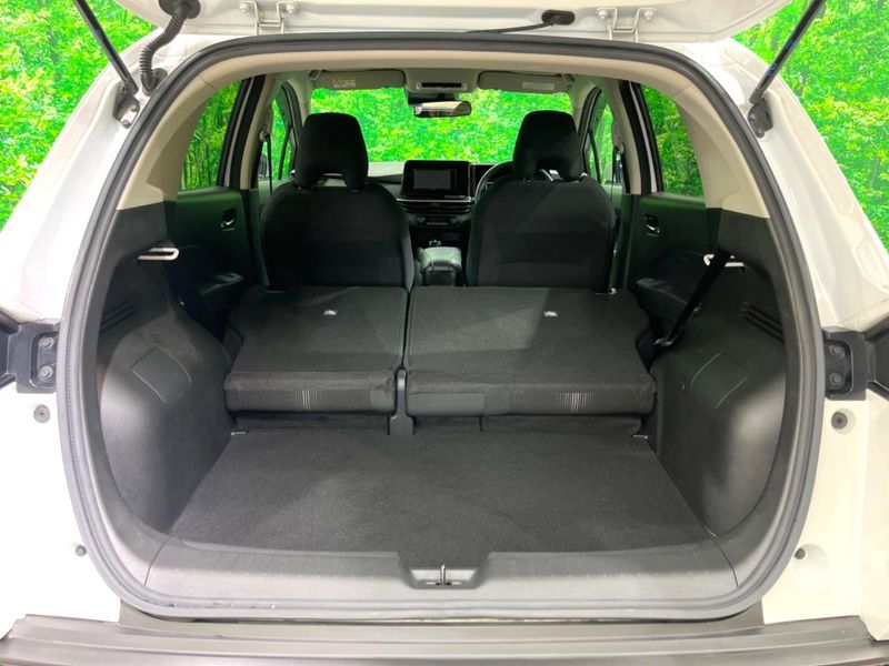 2021 Nissan Note 6AA-E13 (UW-6a87c0785c9fc)[16]