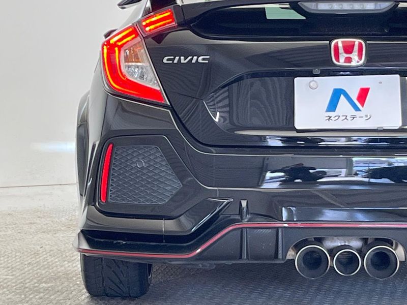 2019 Honda Civic DBA-FK8 (UW-6a87c086229e7)[19]