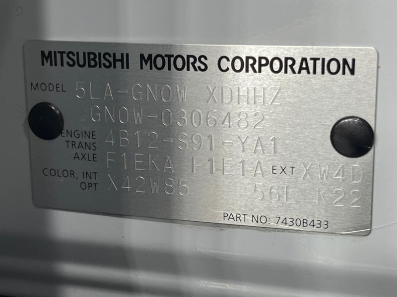 2023 Mitsubishi OUTLANDER PHEV 5LA-GN0W (UW-6a87c0ae7cfc7)[1]