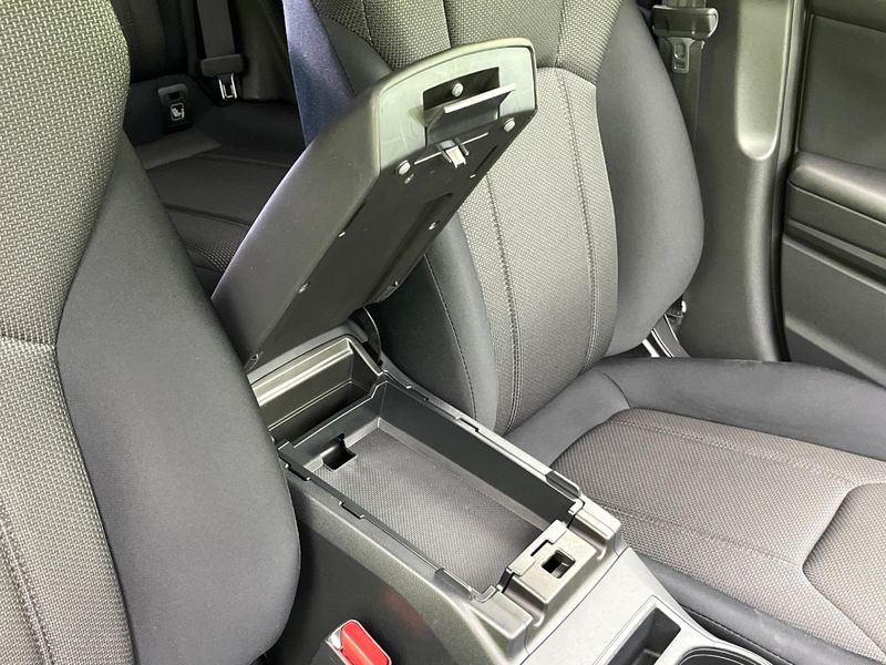 2018 Subaru XV DBA-GT3 (UW-6a87c0bfa914b)[28]