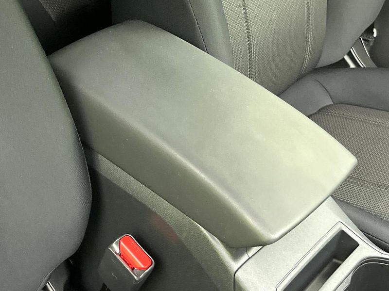 2018 Subaru XV DBA-GT3 (UW-6a87c0bfa914b)[27]