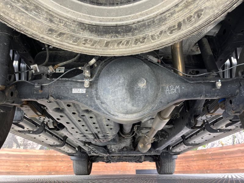 2022 Toyota Hilux 3DF-GUN125 (UW-6a87c0c9e92d5)[14]