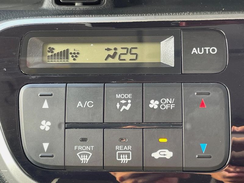 2016 Honda N-BOX DBA-JF1 (UW-6a87c10c35ce1)[12]