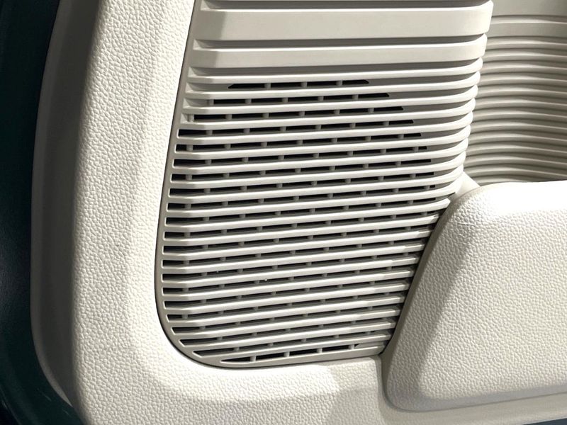 2018 Honda N-BOX DBA-JF3 (UW-6a87c11754049)[22]