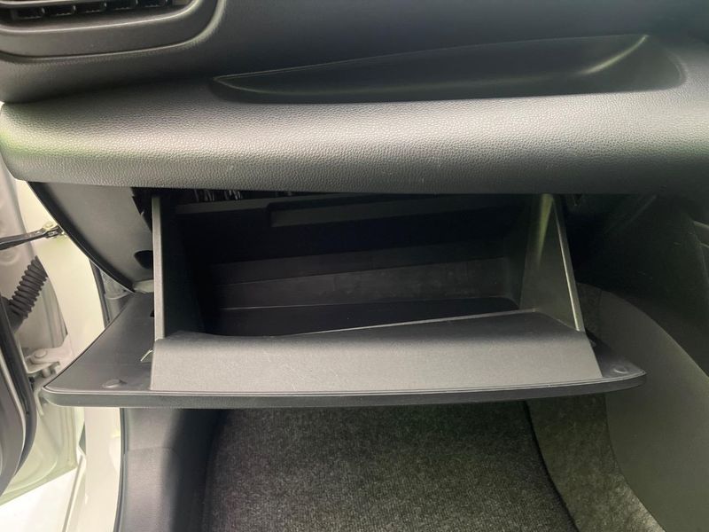 2021 Toyota Yaris 5BA-KSP210 (UW-6a87c16b35d98)[4]