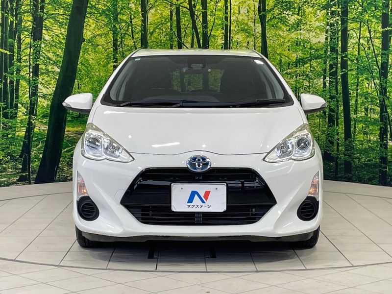 2016 Toyota Aqua DAA-NHP10 (UW-6a87c27fc1099)[20]