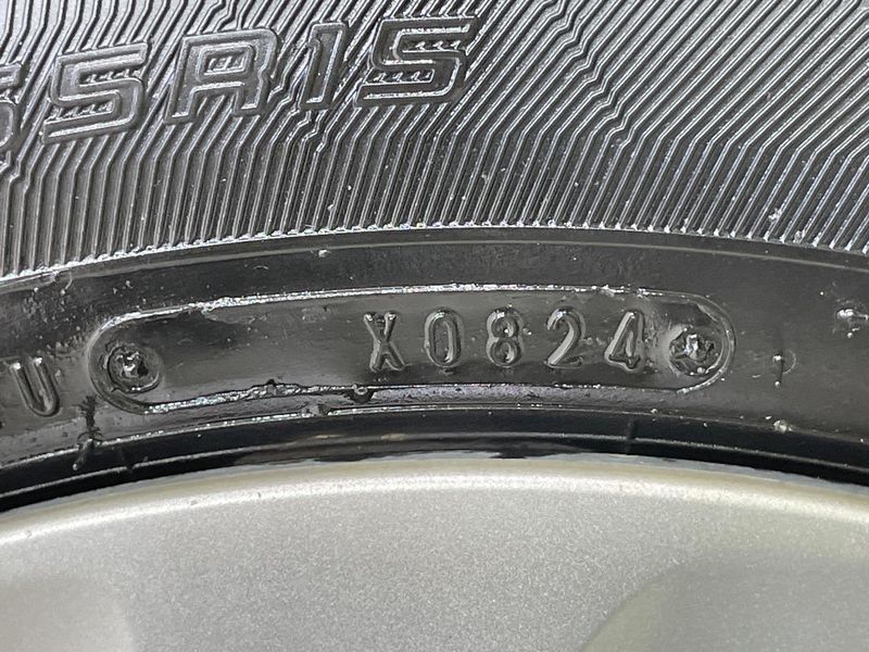 2016 Toyota Aqua DAA-NHP10 (UW-6a87c27fc1099)[8]