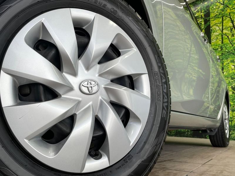 2017 Toyota Vitz DAA-NHP130 (UW-6a87c2851940d)[7]