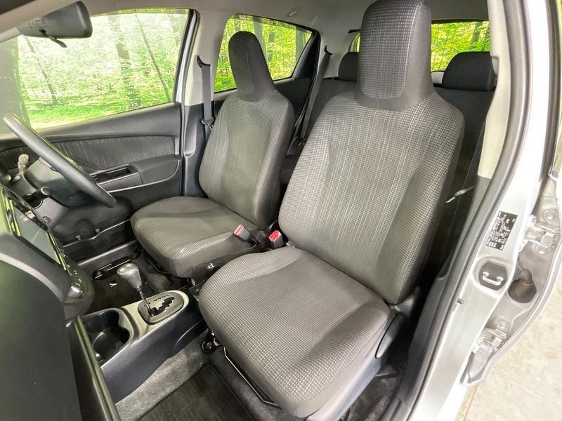 2017 Toyota Vitz DAA-NHP130 (UW-6a87c2851940d)[20]