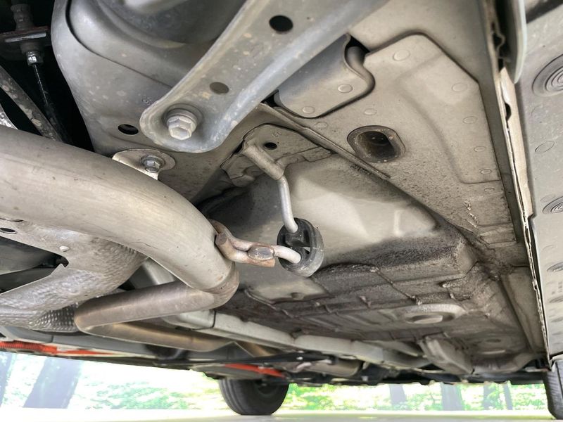 2017 Toyota Vitz DAA-NHP130 (UW-6a87c2851940d)[29]