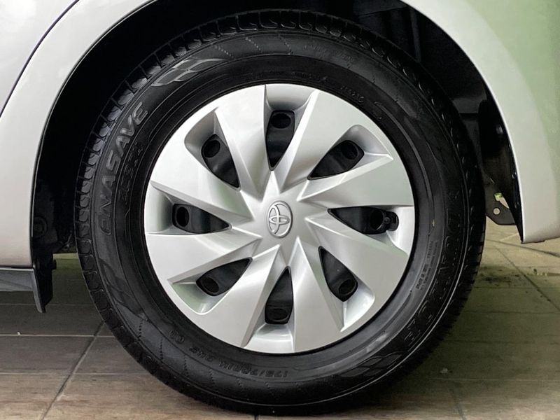 2017 Toyota Vitz DAA-NHP130 (UW-6a87c2851940d)[10]