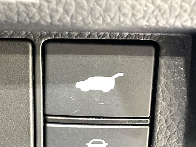 2024 Honda Step Wagon 6AA-RP8 (UW-6a87c2a5c25d4)[17]