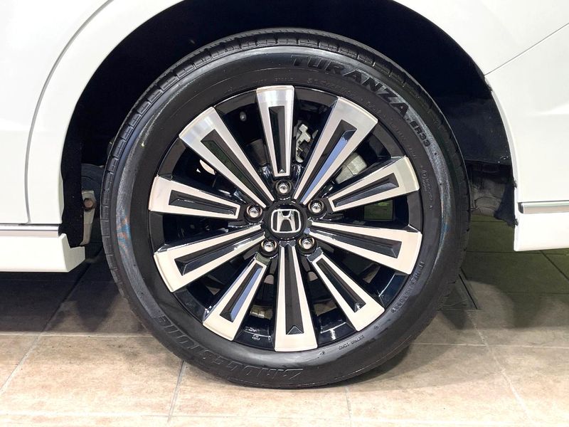 2024 Honda Step Wagon 6AA-RP8 (UW-6a87c2a5c25d4)[9]