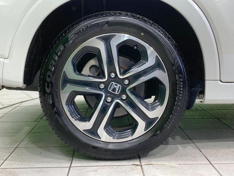 2017 Honda Vezel DAA-RU3 (UW-6a87c2a9be03d)[20]