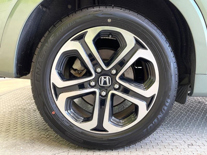 2018 Honda Vezel DAA-RU3 (UW-6a87c2aab71a3)[18]
