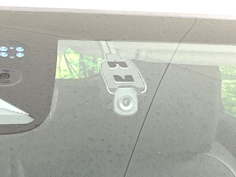 2021 Honda Vezel 6AA-RV5 (UW-6a87c2ae11fff)[20]