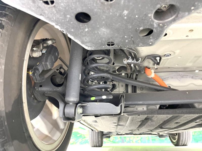 2021 Honda Vezel 6AA-RV5 (UW-6a87c2ae11fff)[23]