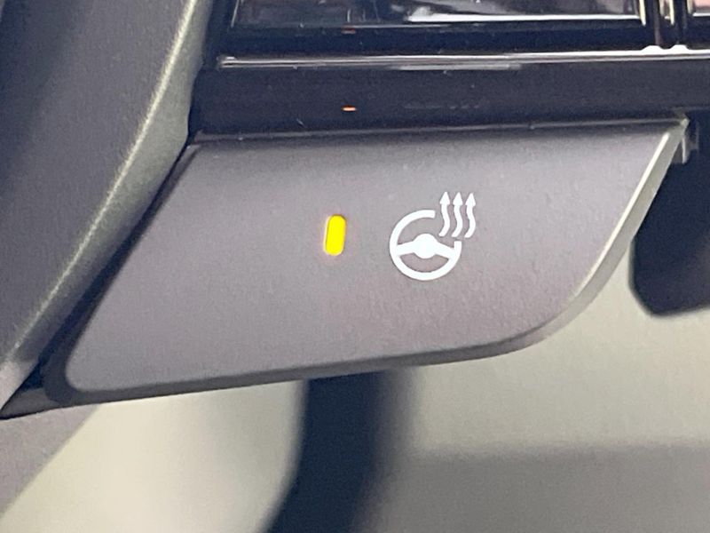 2021 Honda Vezel 6AA-RV5 (UW-6a87c2af99131)[26]