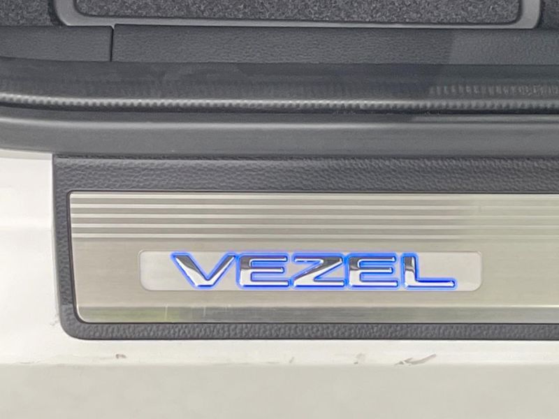 2021 Honda Vezel 6AA-RV5 (UW-6a87c2af99131)[16]