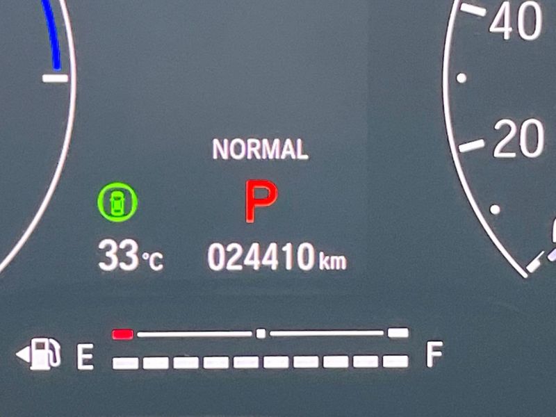 2021 Honda Vezel 6AA-RV5 (UW-6a87c2af99131)[2]