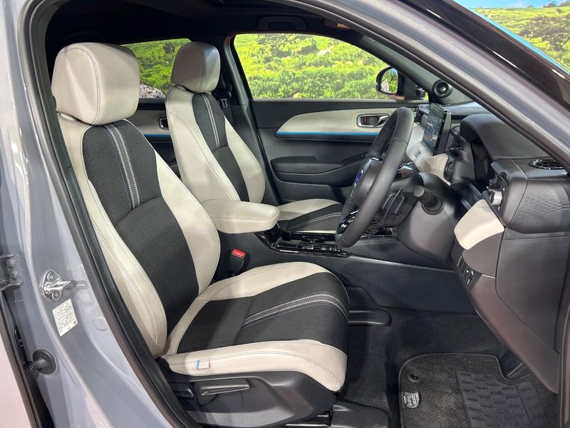 2025 Honda Vezel 6AA-RV5 (UW-6a87c2b92d584)[17]