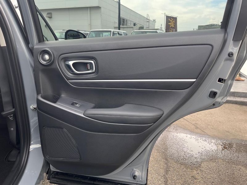 2026 Honda Vezel 6AA-RV5 (UW-6a87c2ba8c4e0)[20]