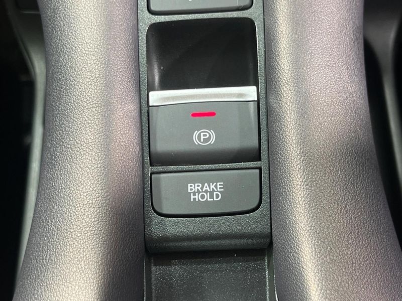 2023 Honda ZR-V 6AA-RZ6 (UW-6a87c2bf6b66d)[21]