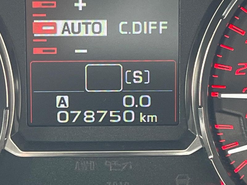2015 Subaru WRX STI CBA-VAB (UW-6a87c2ec2c99f)[2]