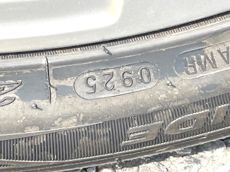 2016 Subaru WRX S4 DBA-VAG (UW-6a87c2ee752ad)[11]