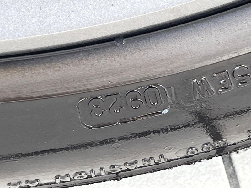2017 Subaru WRX S4 DBA-VAG (UW-6a87c2eea07ee)[28]
