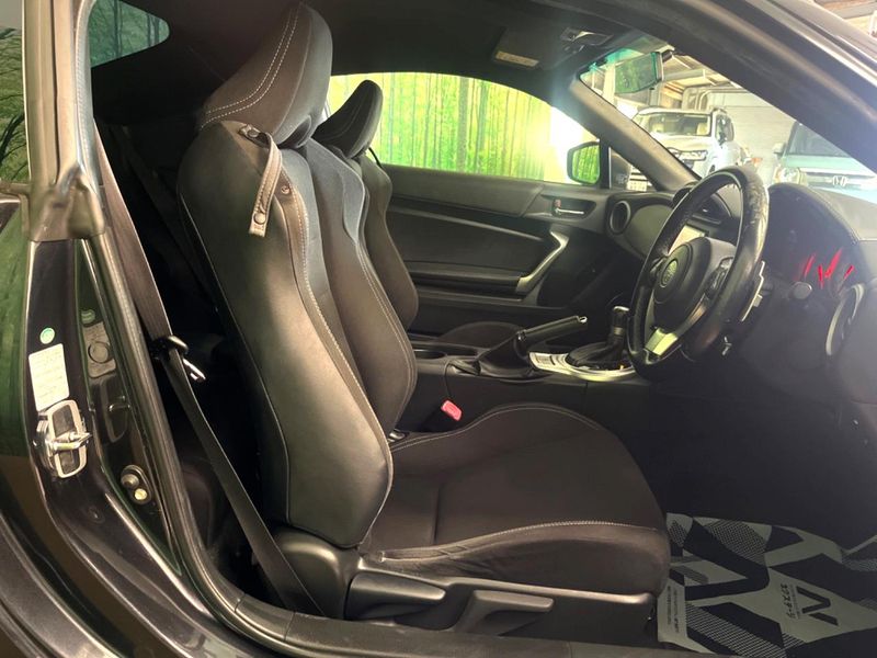 2017 Toyota 86 DBA-ZN6 (UW-6a87c320923ea)[15]
