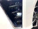 2017 Toyota Voxy DBA-ZRR80W (UW-6a87c32985ef3)[18]