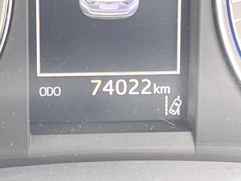 2017 Toyota Harrier DBA-ZSU60W (UW-6a87c33a093d9)[2]
