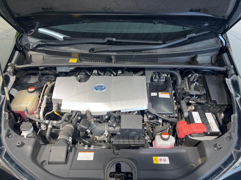 2016 Toyota Prius DAA-ZVW50 (UW-6a87c34c7567f)[4]