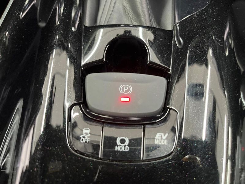 2019 Toyota C-HR DAA-ZYX10 (UW-6a87c3739e341)[19]