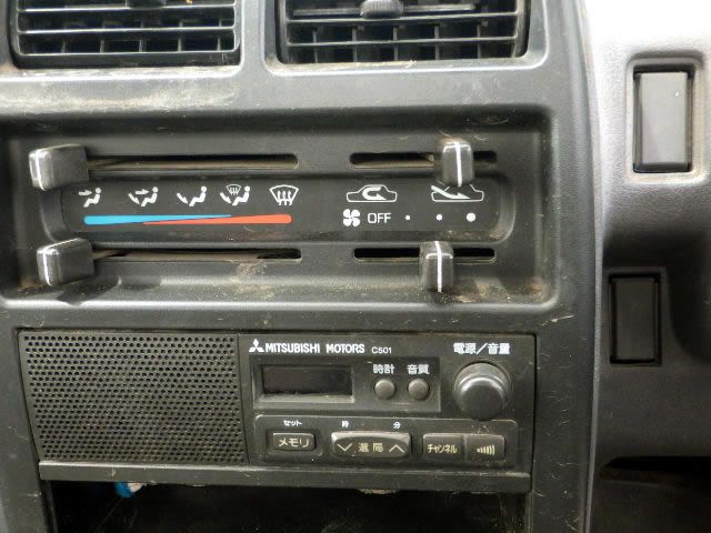 1996 Mitsubishi Minicab Truck V-U42T (UW-mt2s6xsj460h)[11]