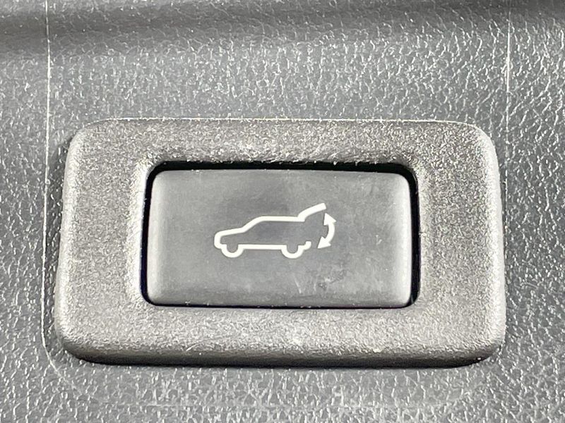 2015 Subaru Legacy Outback DBA-BS9 (UW-6a89120a51043)[9]