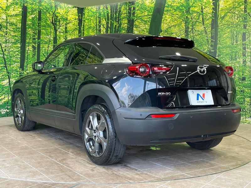 2022 Mazda MX-30 5AA-DREJ3P (UW-6a89122927a33)[21]
