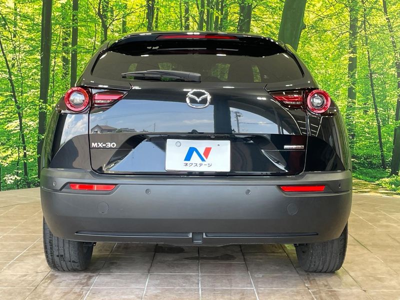 2022 Mazda MX-30 5AA-DREJ3P (UW-6a89122927a33)[22]