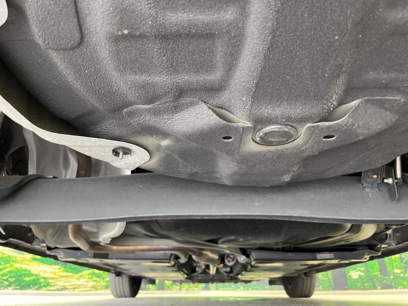 2021 Nissan Note 6AA-E13 (UW-6a89122f3a63f)[22]