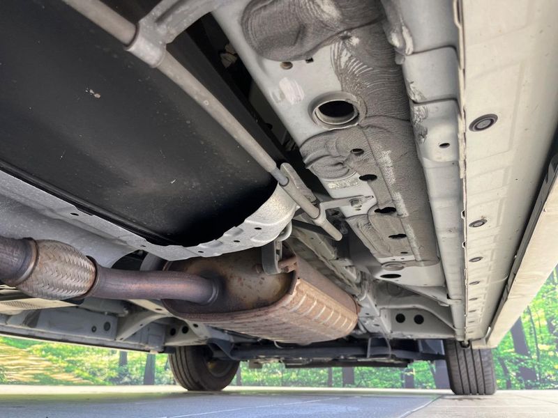 2017 Nissan Serena DAA-GFC27 (UW-6a89124f355a6)[27]