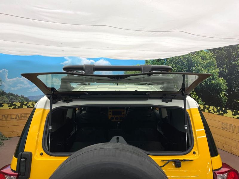 2015 Toyota FJ CRUISER CBA-GSJ15W (UW-6a89127394a5e)[25]