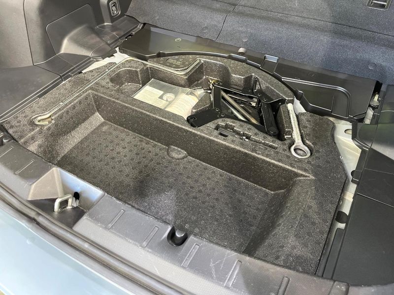 2018 Subaru XV DBA-GT7 (UW-6a89127b0ccff)[12]