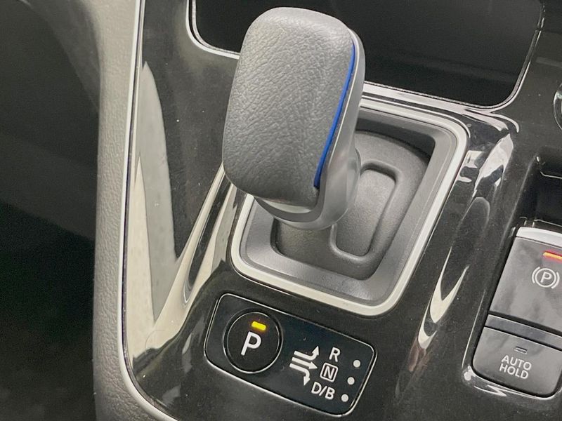 2020 Nissan Serena 6AA-HFC27 (UW-6a8912a5081ea)[28]