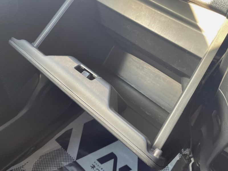 2015 Honda N-BOX DBA-JF1 (UW-6a8912c76e389)[14]