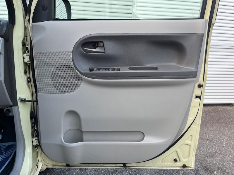 2013 Daihatsu Tanto DBA-LA600S (UW-6a891348de777)[27]