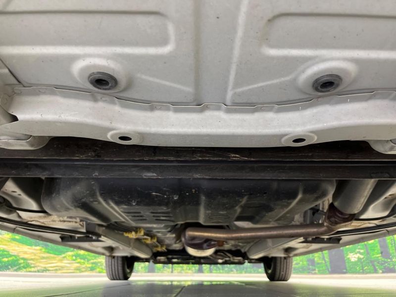 2018 Daihatsu Wake DBA-LA700S (UW-6a89135fe86e7)[24]