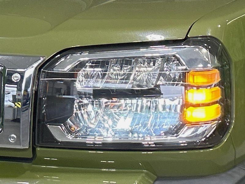 2021 Daihatsu Taft 6BA-LA900S (UW-6a891371485e9)[10]