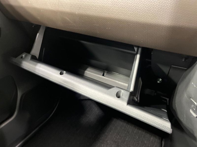 2023 Toyota Roomy 5BA-M900A (UW-6a891387791a1)[27]